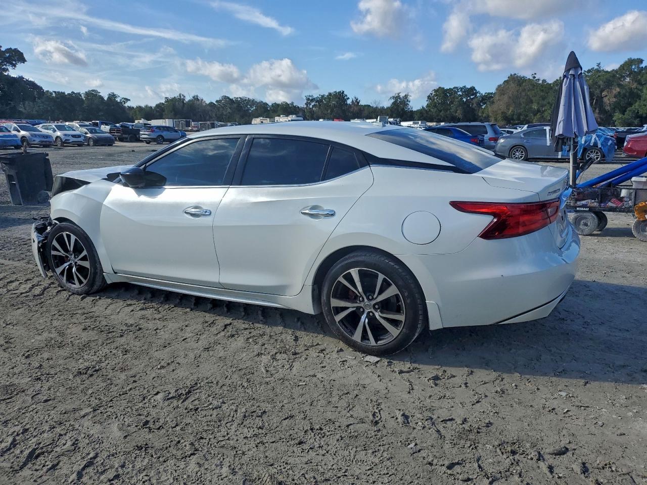 2016 Nissan Maxima 3.5S - Image 2