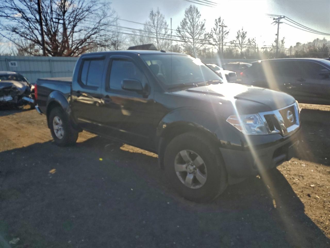 2013 Nissan Frontier S - Image 4