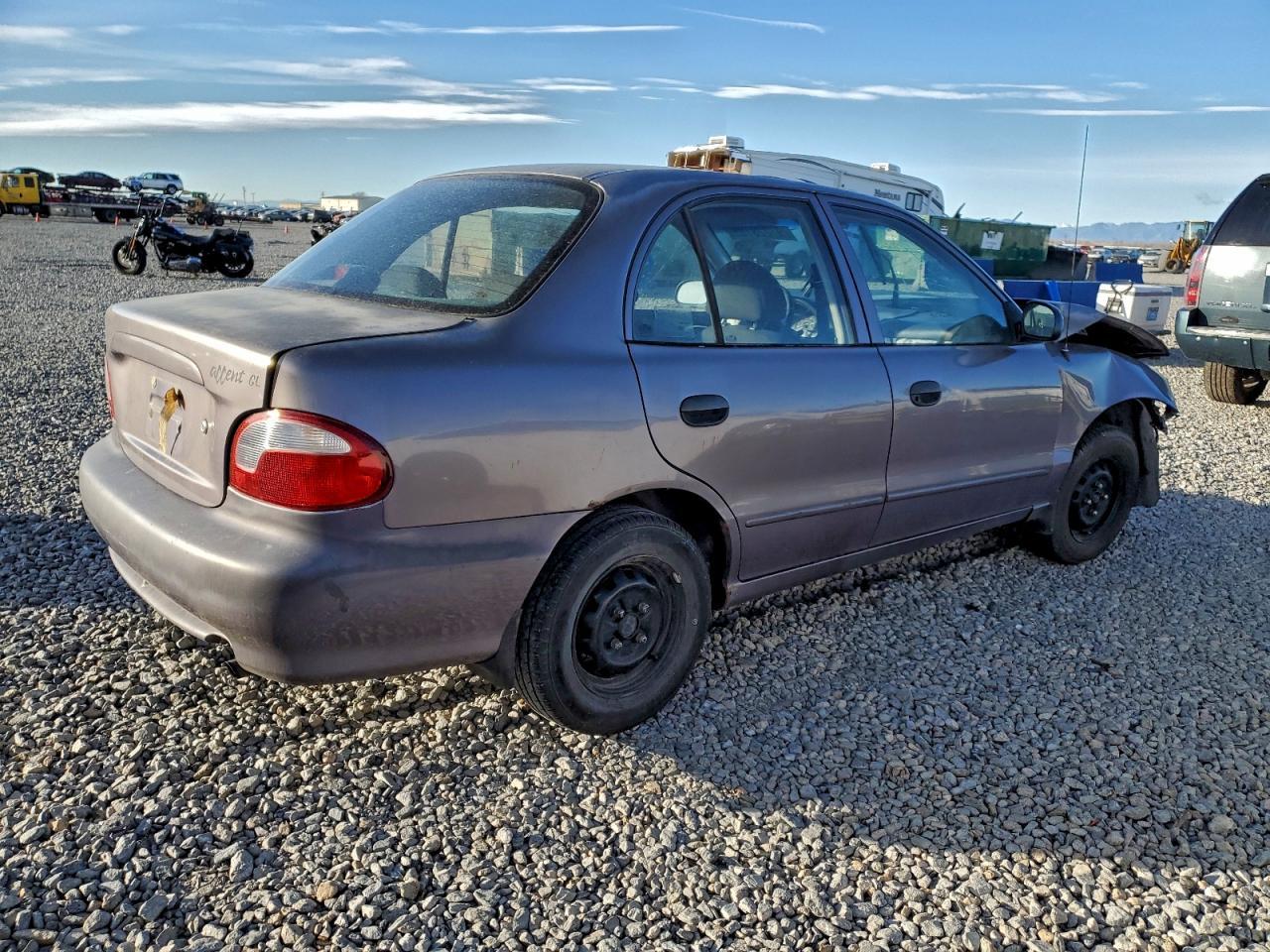 1999 Hyundai Accent Gl - Image 3