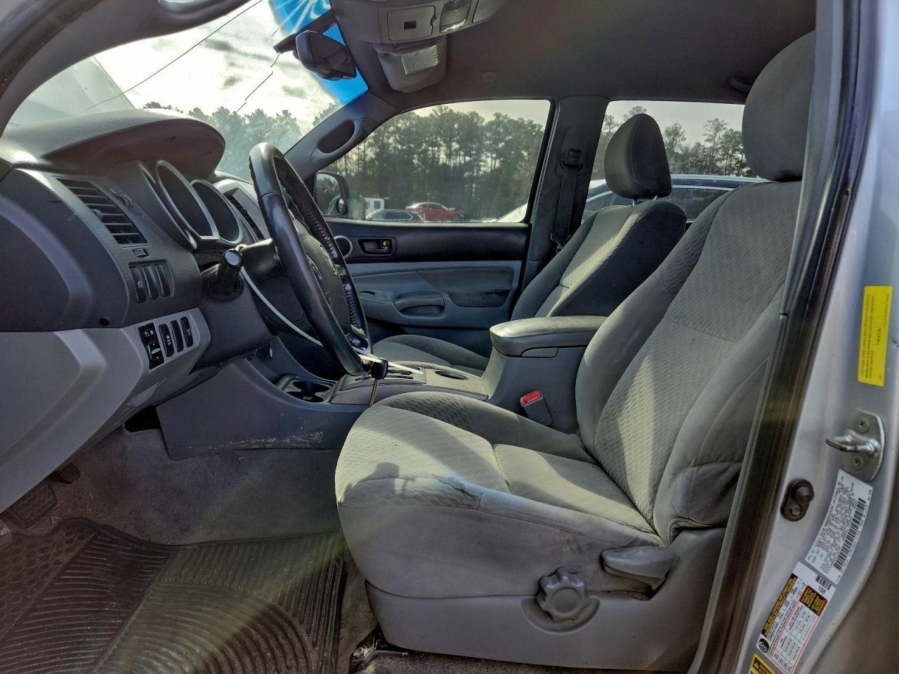 2010 Toyota Tacoma Double Cab Prerunner - Image 7