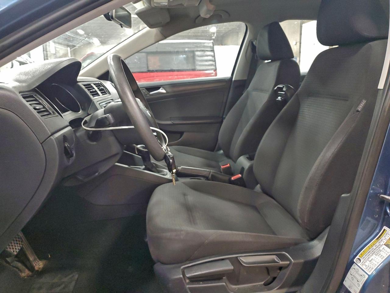 2016 Volkswagen Jetta S - Фото 7