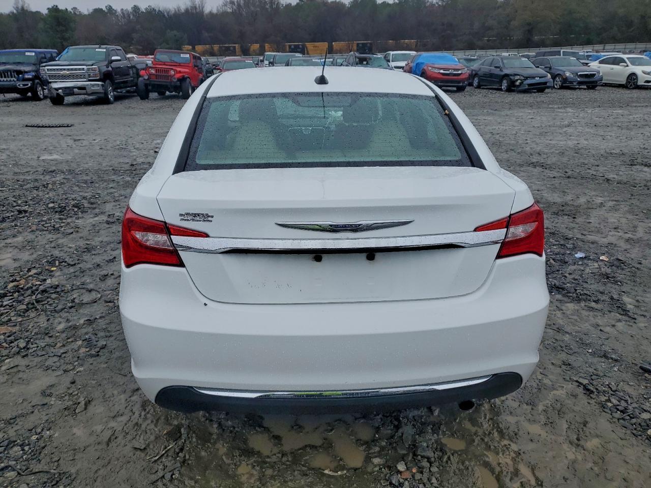 2011 Chrysler 200 Limited - Фото 6