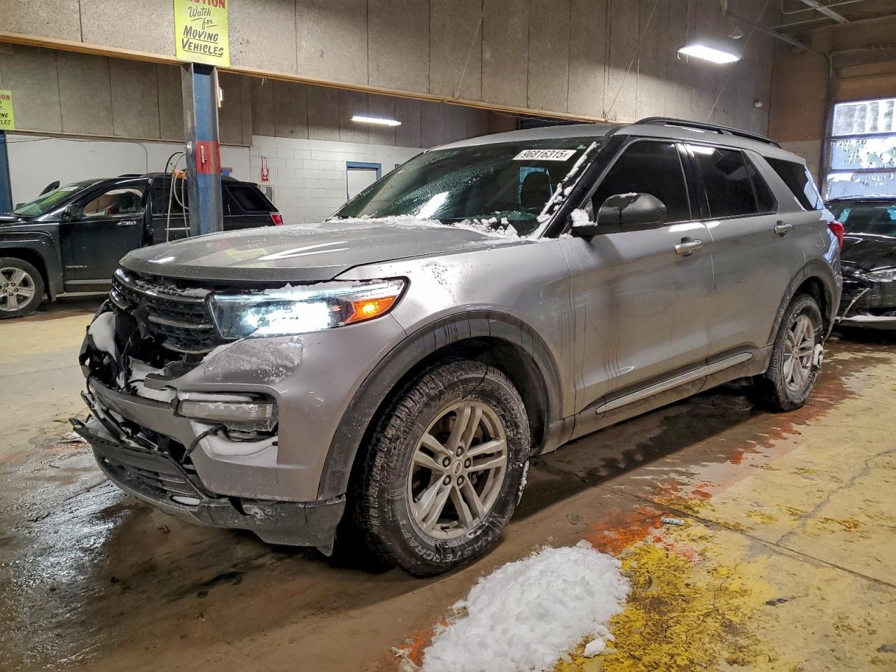 2021 Ford Explorer Xlt