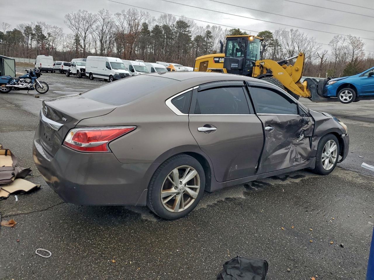 2015 Nissan Altima 2.5 - Фото 3
