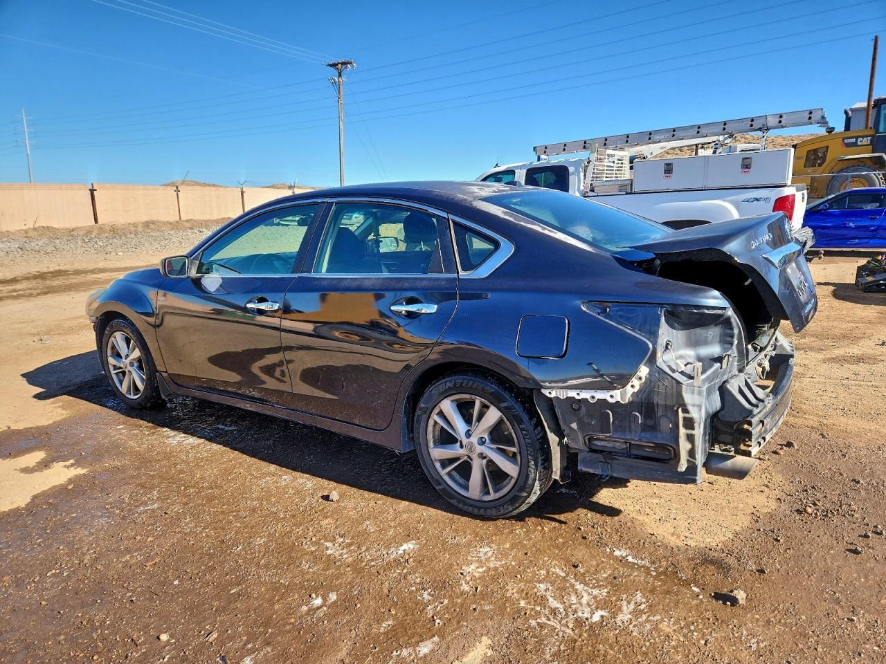 2015 Nissan Altima 2.5 - Фото 2