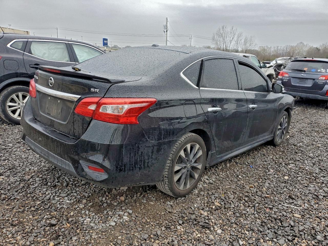 2017 Nissan Sentra S - Фото 3