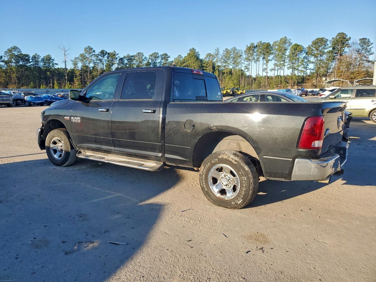 2017 Ram 1500 Slt - Image 2