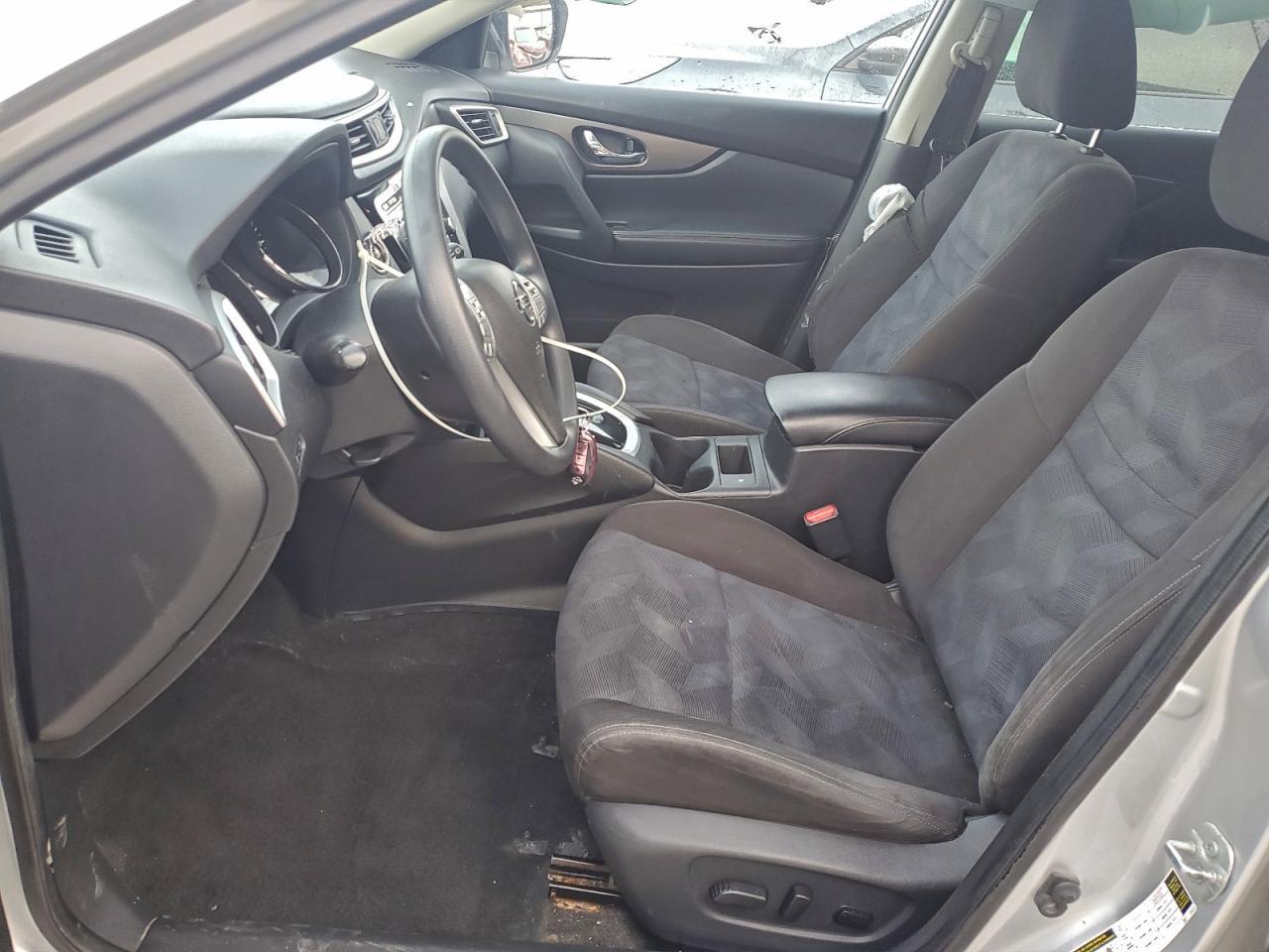 2015 Nissan Rogue S - Фото 7