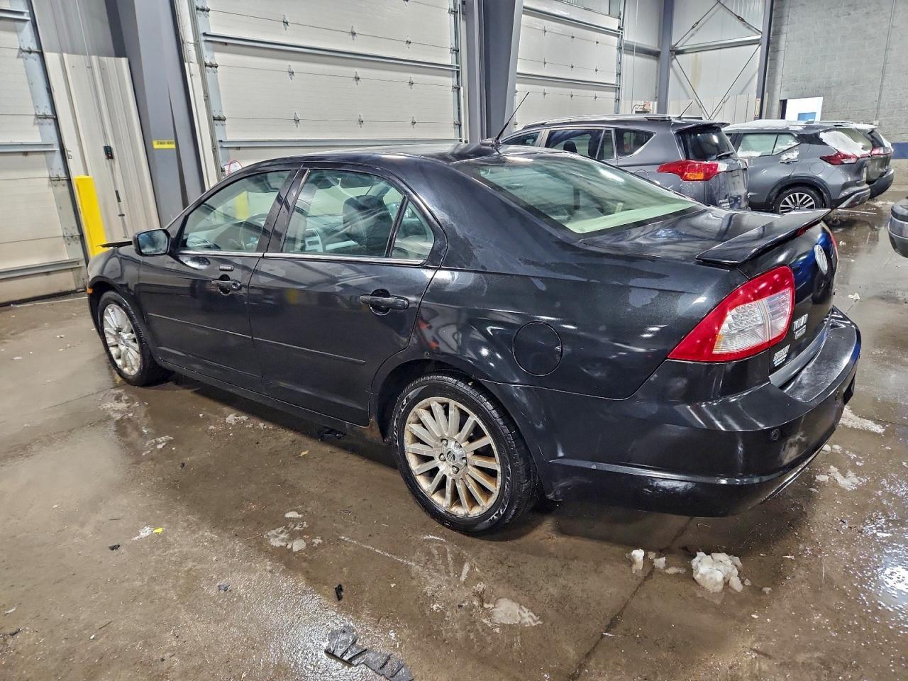 2009 Mercury Milan Premier - Image 2
