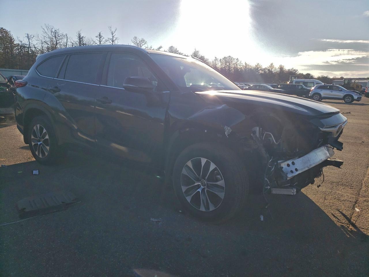 2021 Toyota Highlander Xle - Фото 4