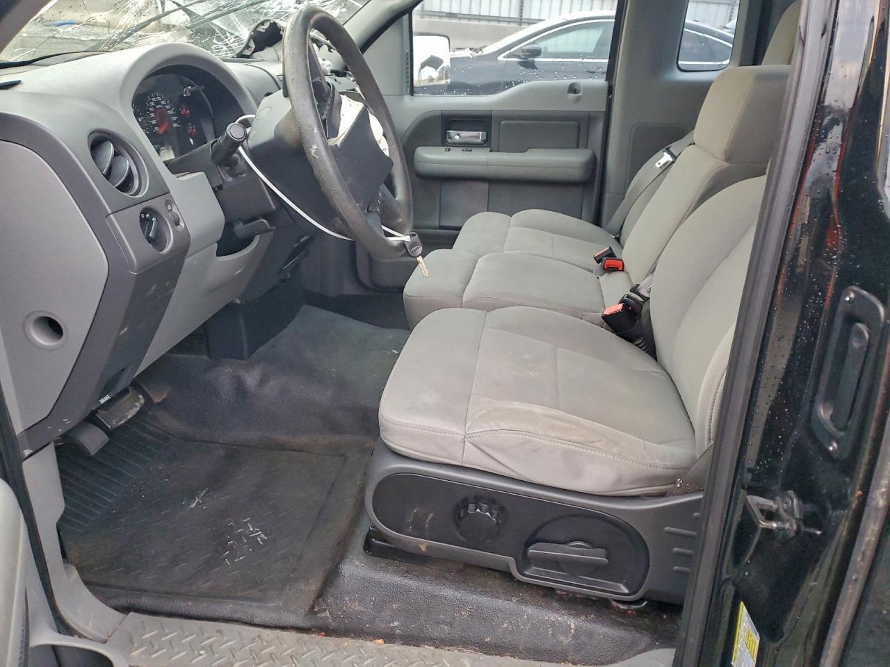 2008 Ford F150 - Image 7