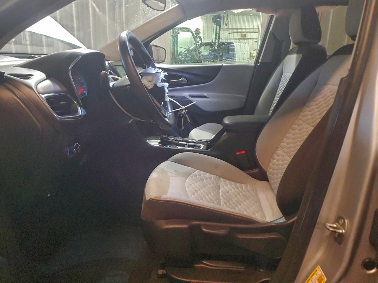 2018 Chevrolet Equinox Ls - Image 7