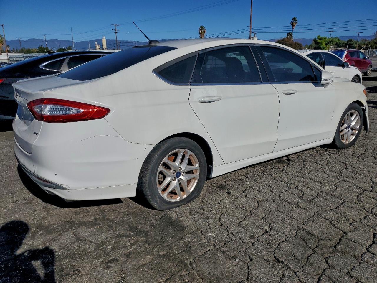 2014 Ford Fusion Se - Image 3