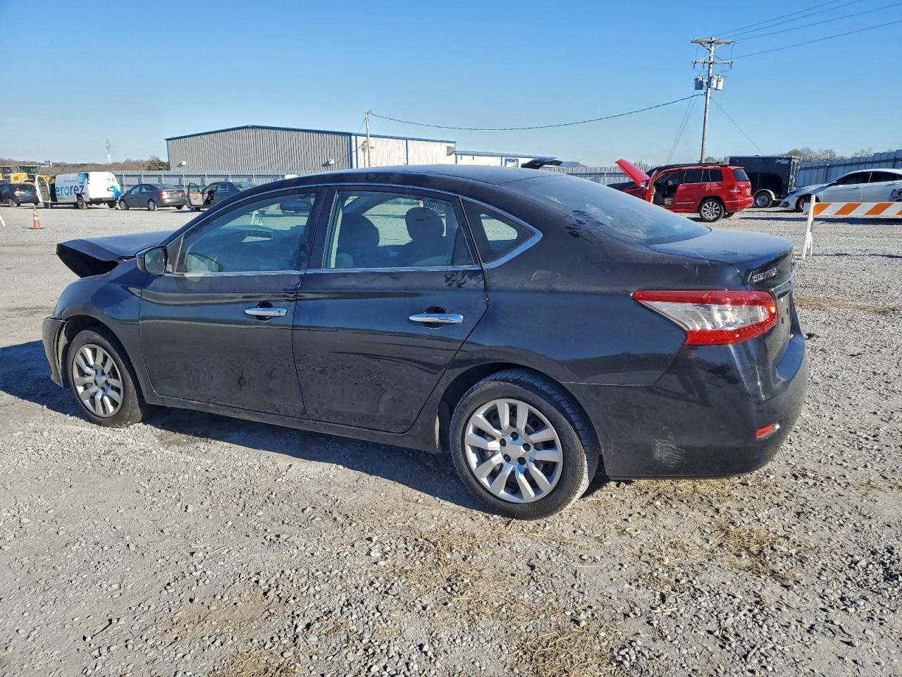 2013 Nissan Sentra S - Фото 2
