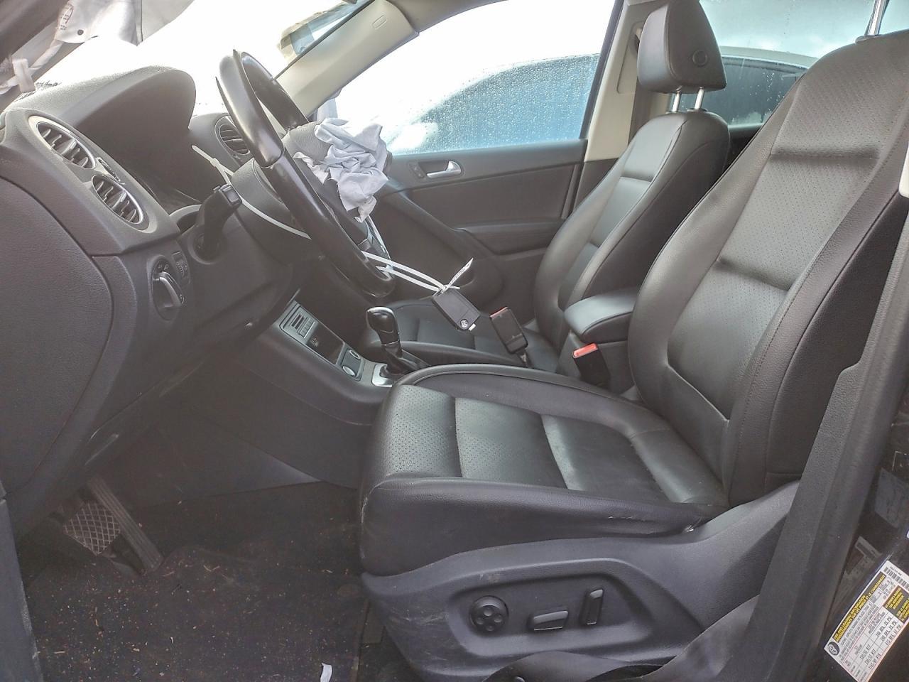 2017 Volkswagen Tiguan Wolfsburg - Image 7