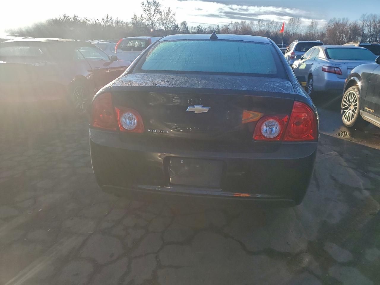 2012 Chevrolet Malibu Ls - Фото 6