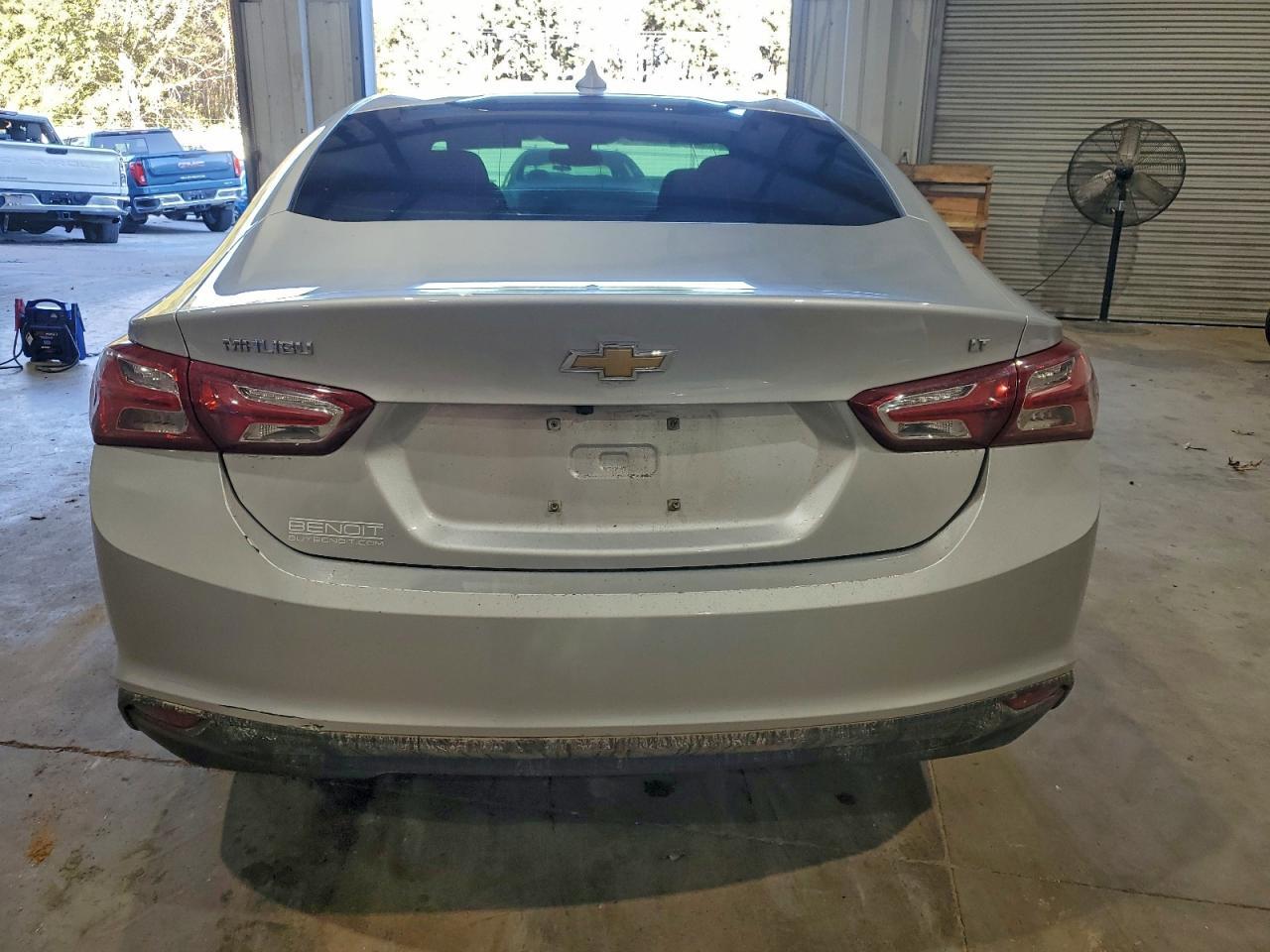 2022 Chevrolet Malibu Lt - Фото 6