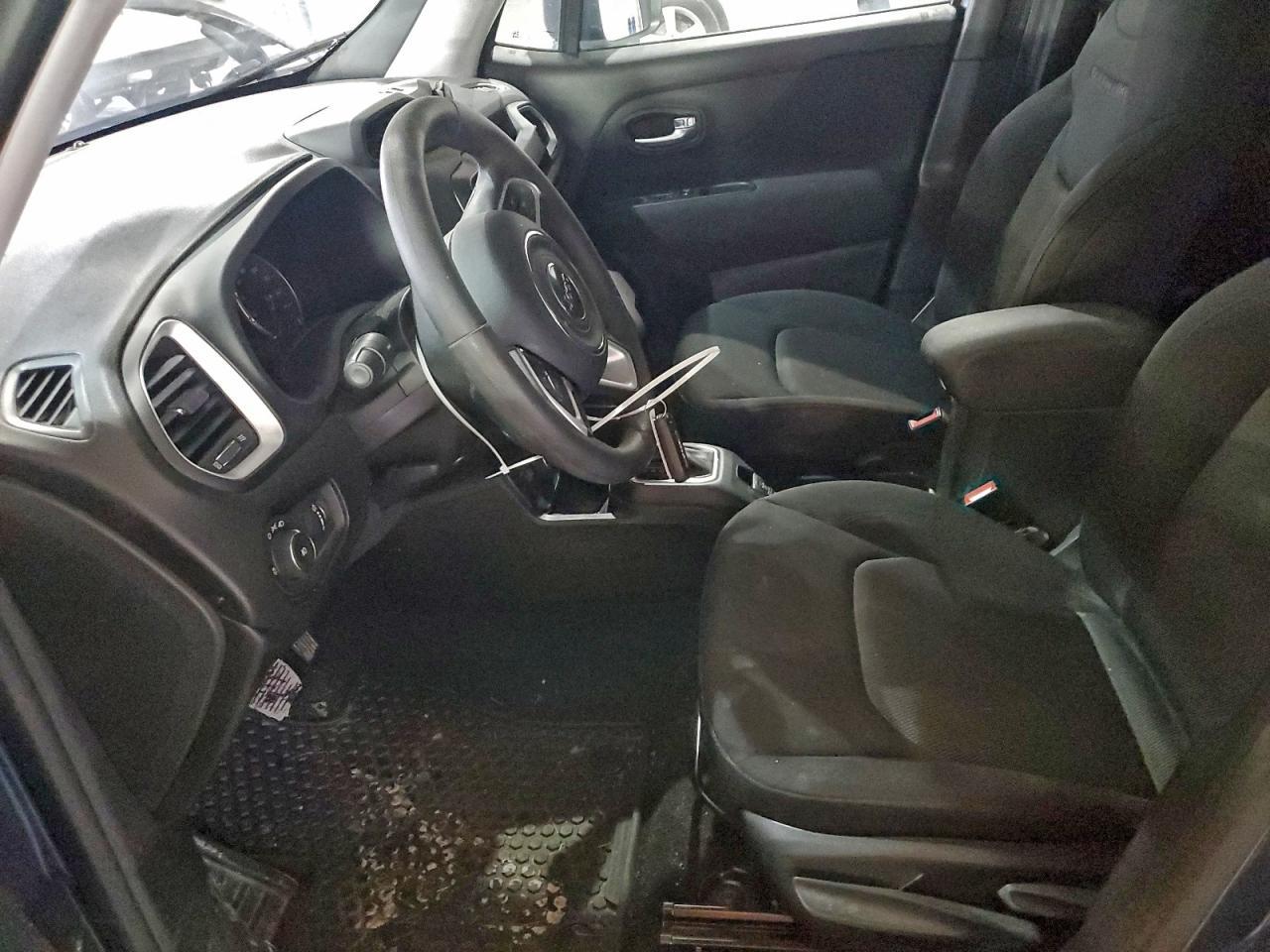 2021 Jeep Renegade Sport - Image 7