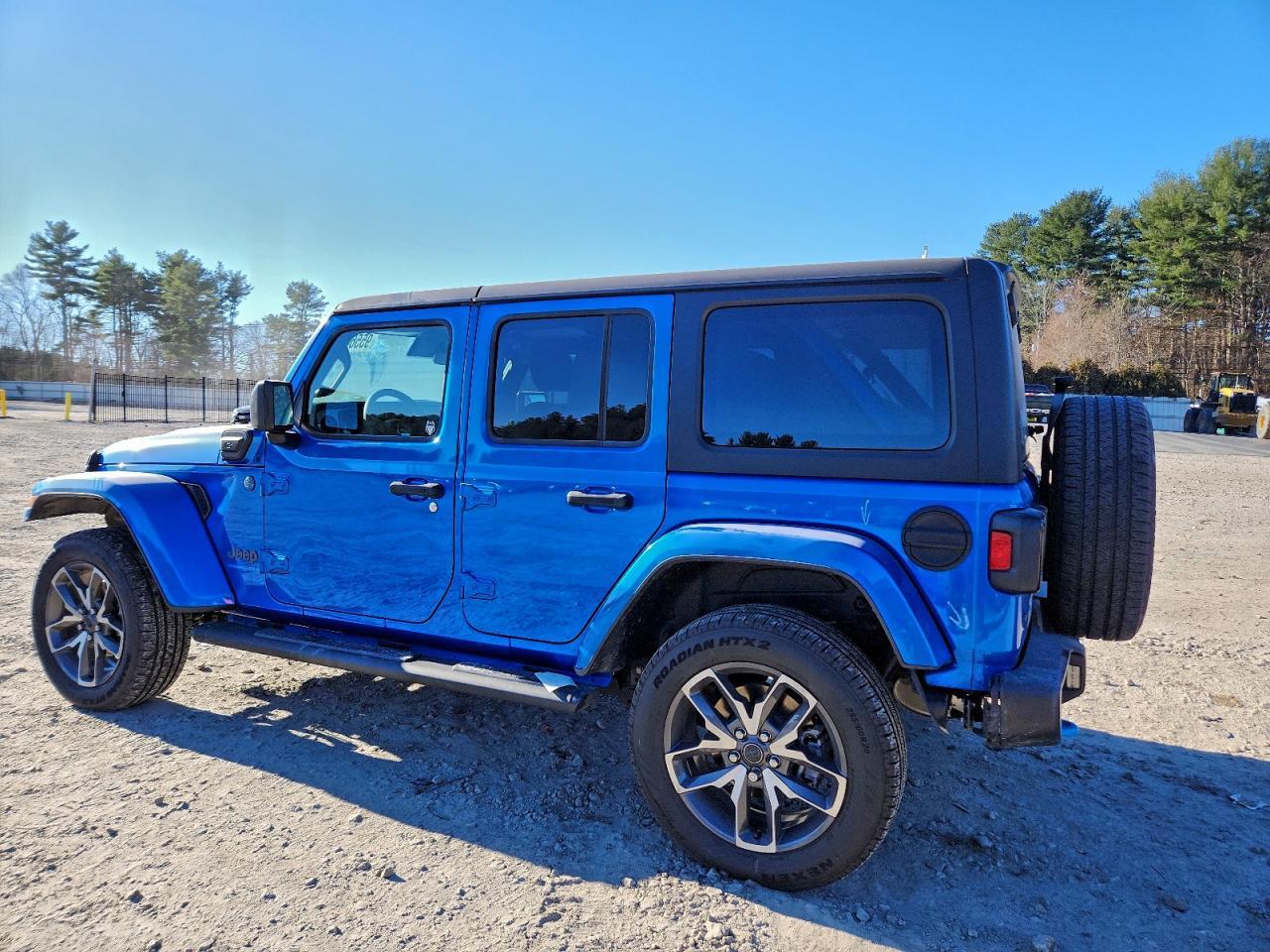 2024 Jeep Wrangler 4Xe - Image 2
