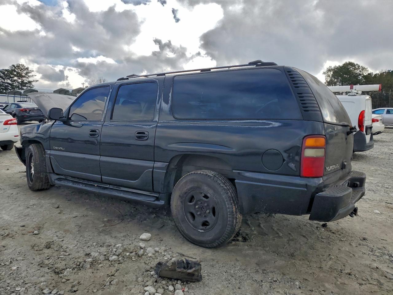 2002 GMC Denali Xl K1500 - Фото 2