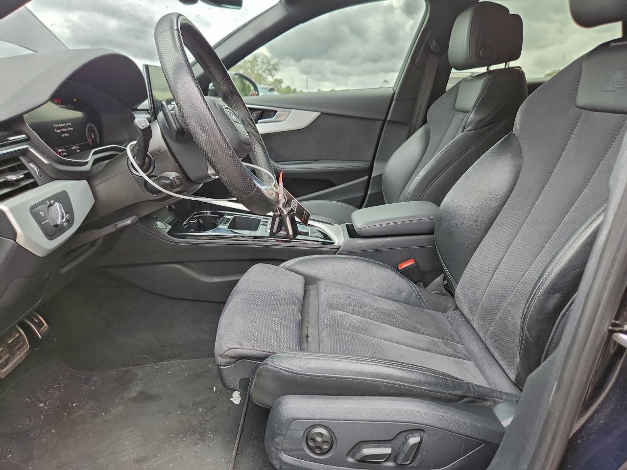 2023 Audi A4 Premium Plus 45 - Фото 7