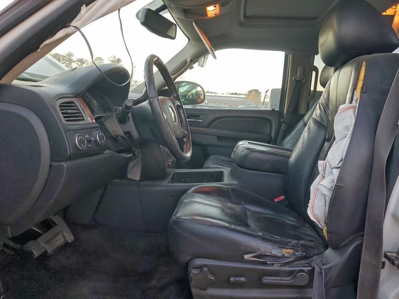 2012 Chevrolet Avalanche Lt - Фото 7