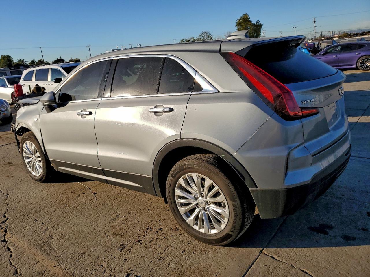 2024 Cadillac Xt4 Luxury - Фото 2