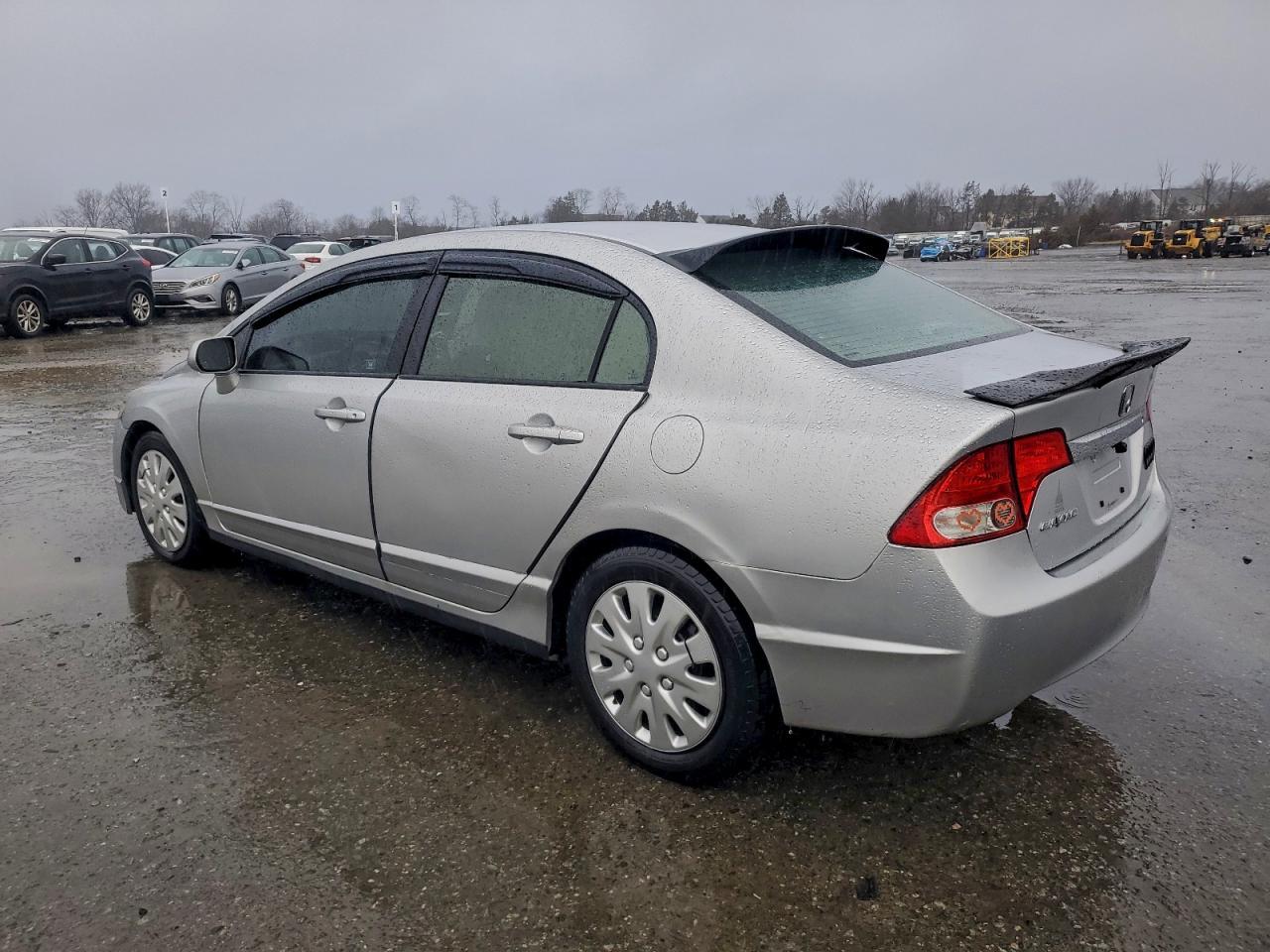 2011 Honda Civic Lx - Фото 2