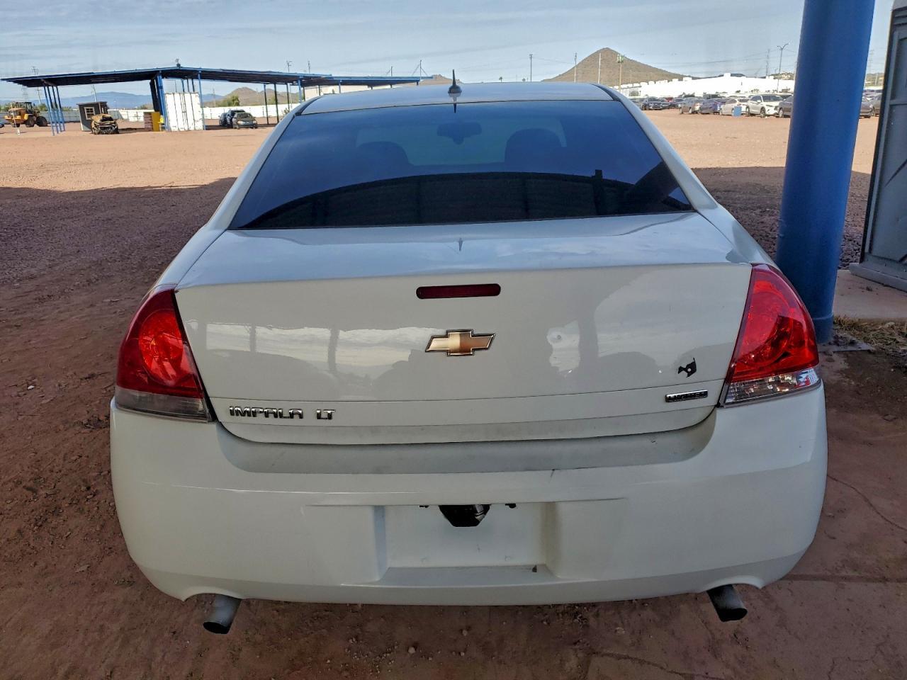 2016 Chevrolet Impala Limited Lt - Image 6