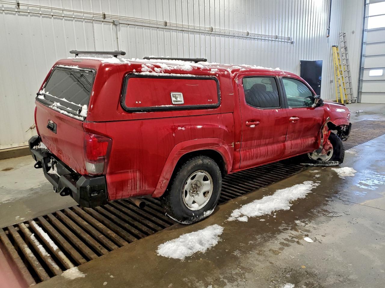2021 Toyota Tacoma Double Cab - Фото 3