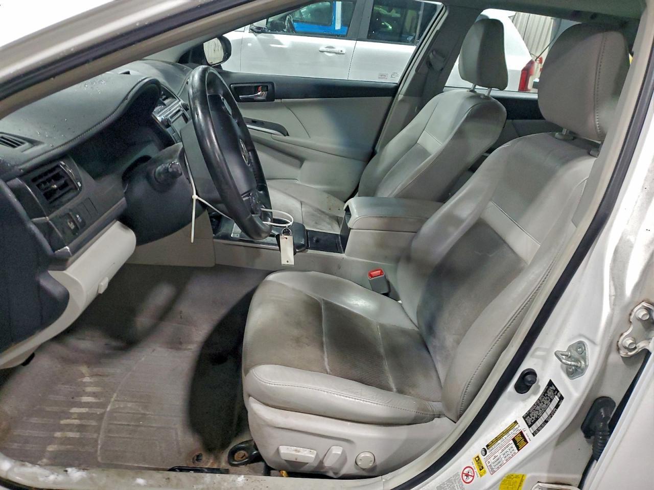 2012 Toyota Camry Hybrid - Фото 7