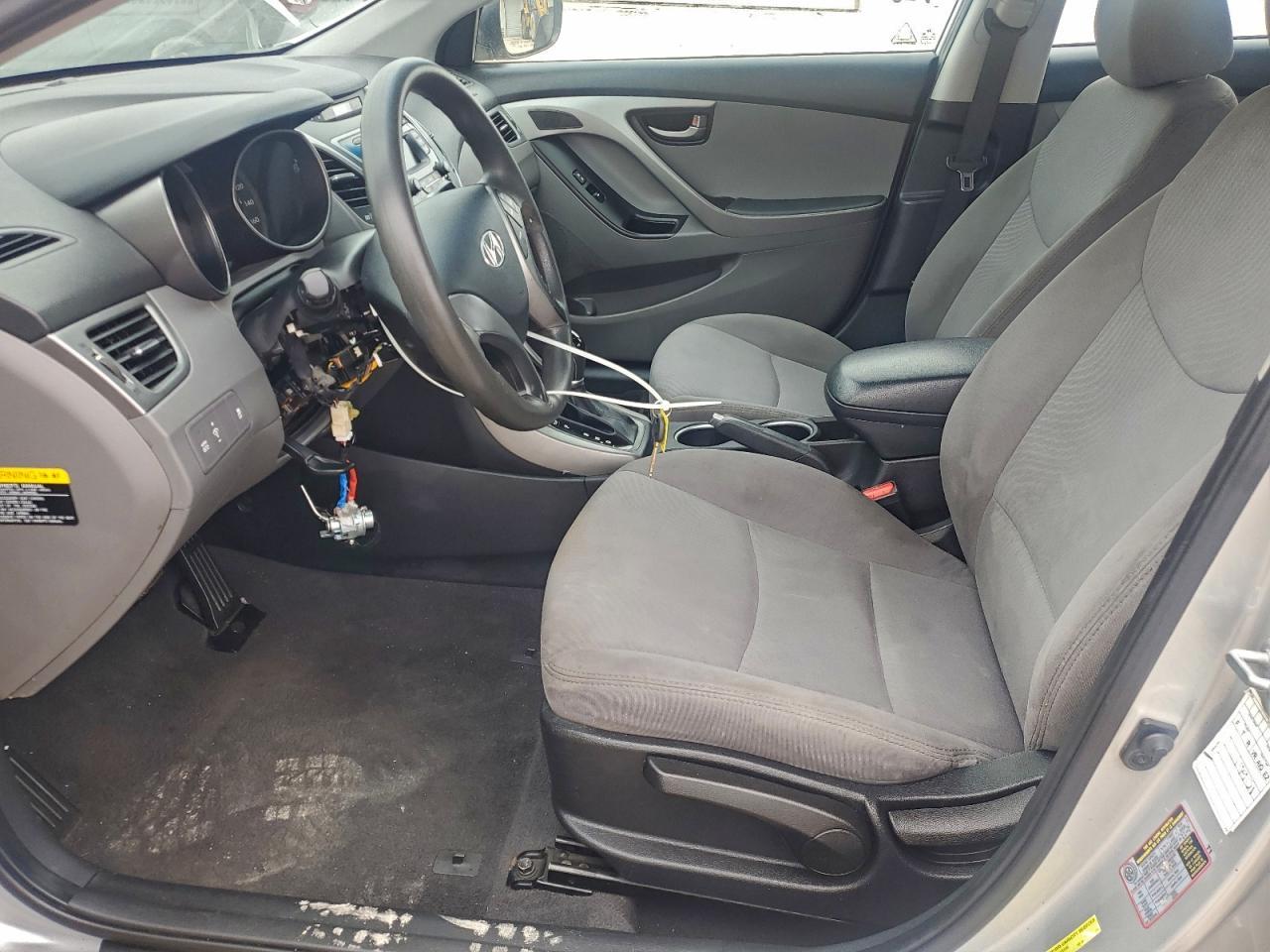 2015 Hyundai Elantra Se - Фото 7