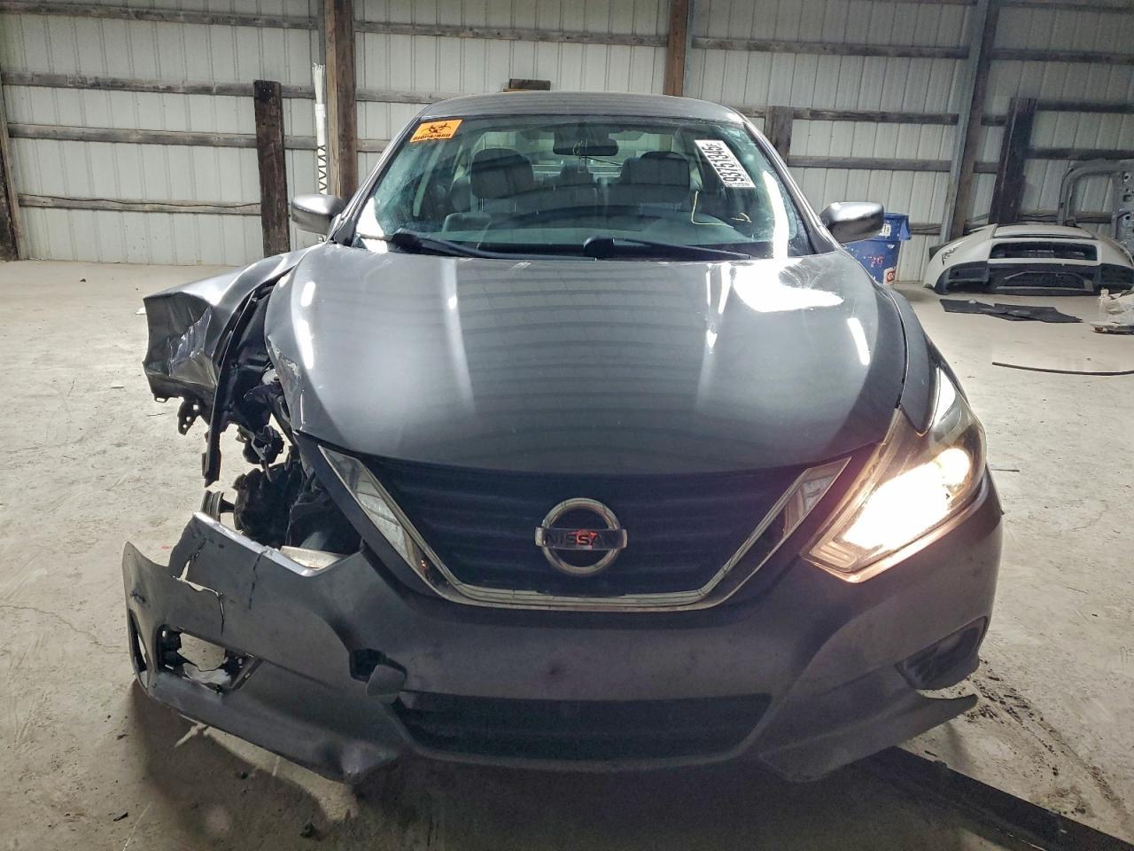 2016 Nissan Altima 2.5 - Фото 5