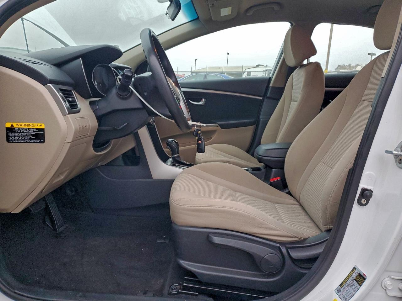 2017 Hyundai Elantra Gt - Фото 7