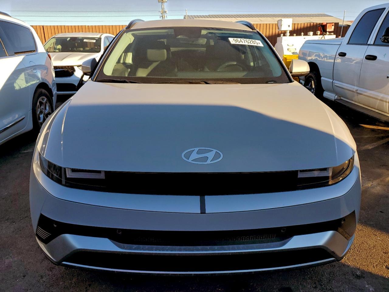 2025 Hyundai Ioniq 5 Sel - Image 5