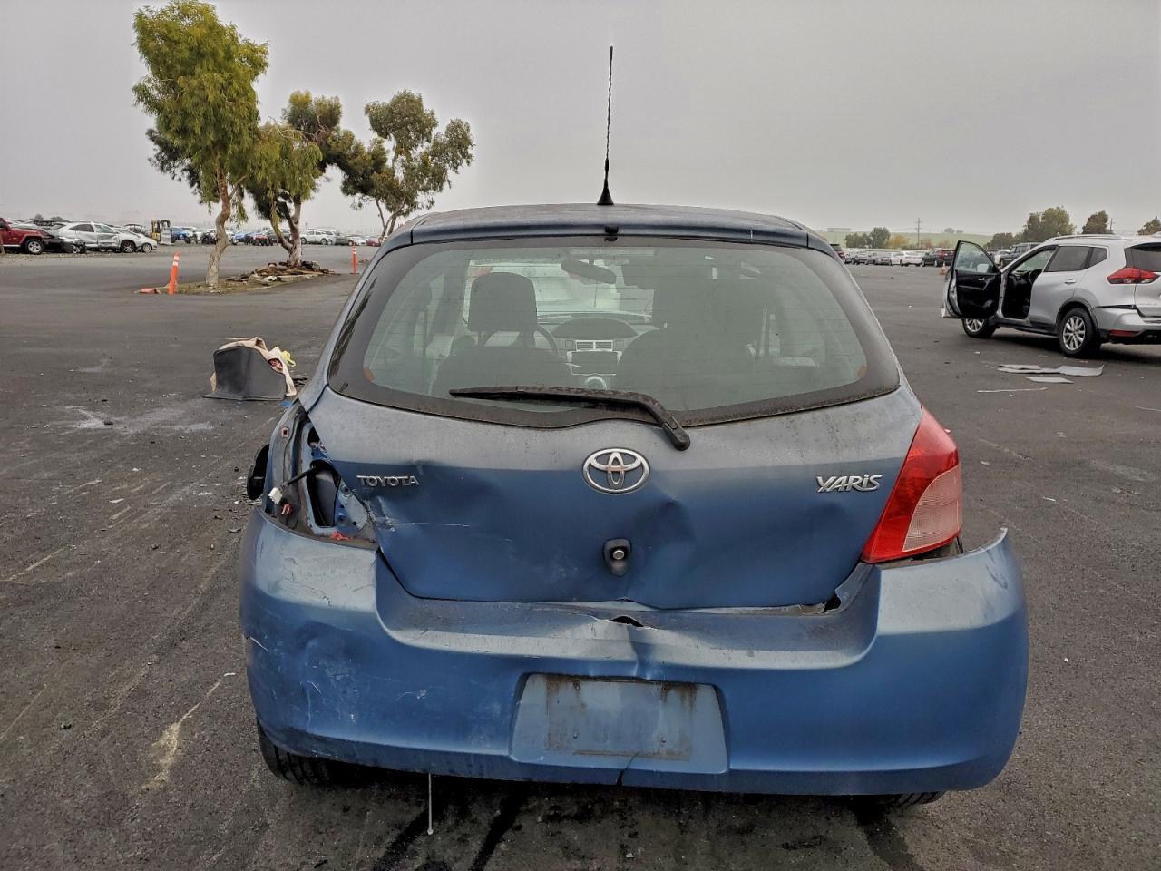2008 Toyota Yaris - Фото 6