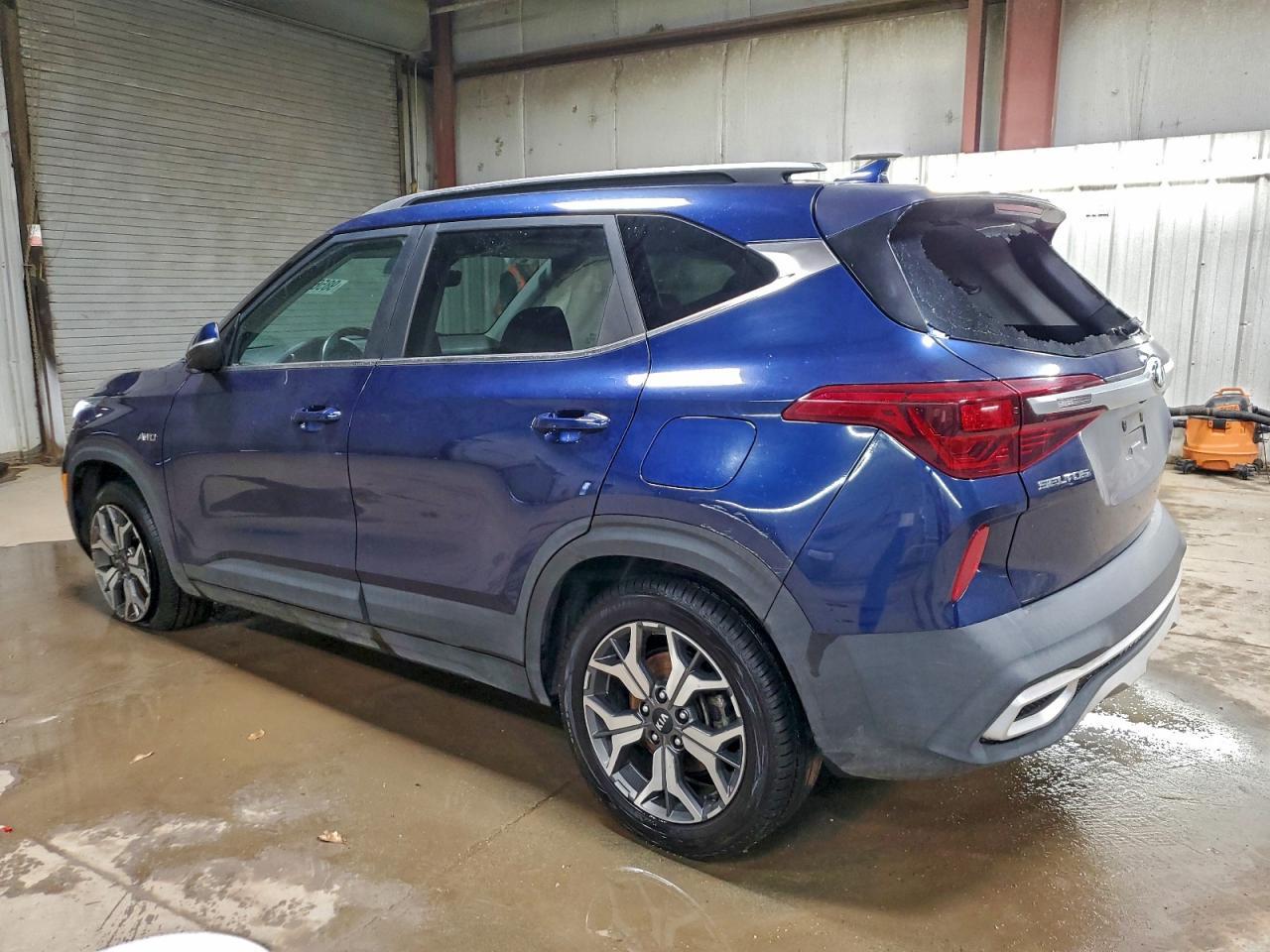 2021 Kia Seltos Ex - Image 2