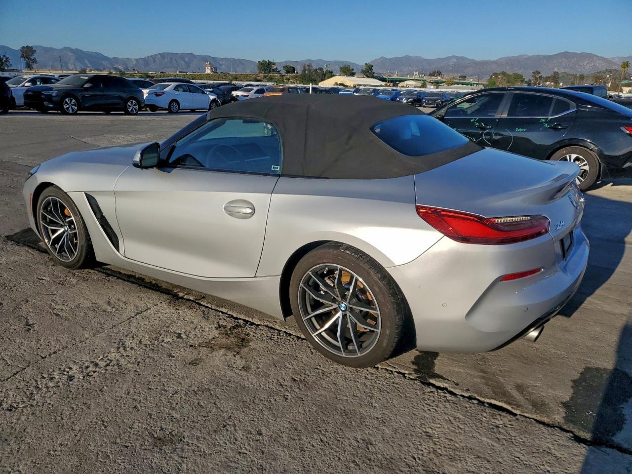 2021 BMW Z4 Sdrive30I - Фото 2