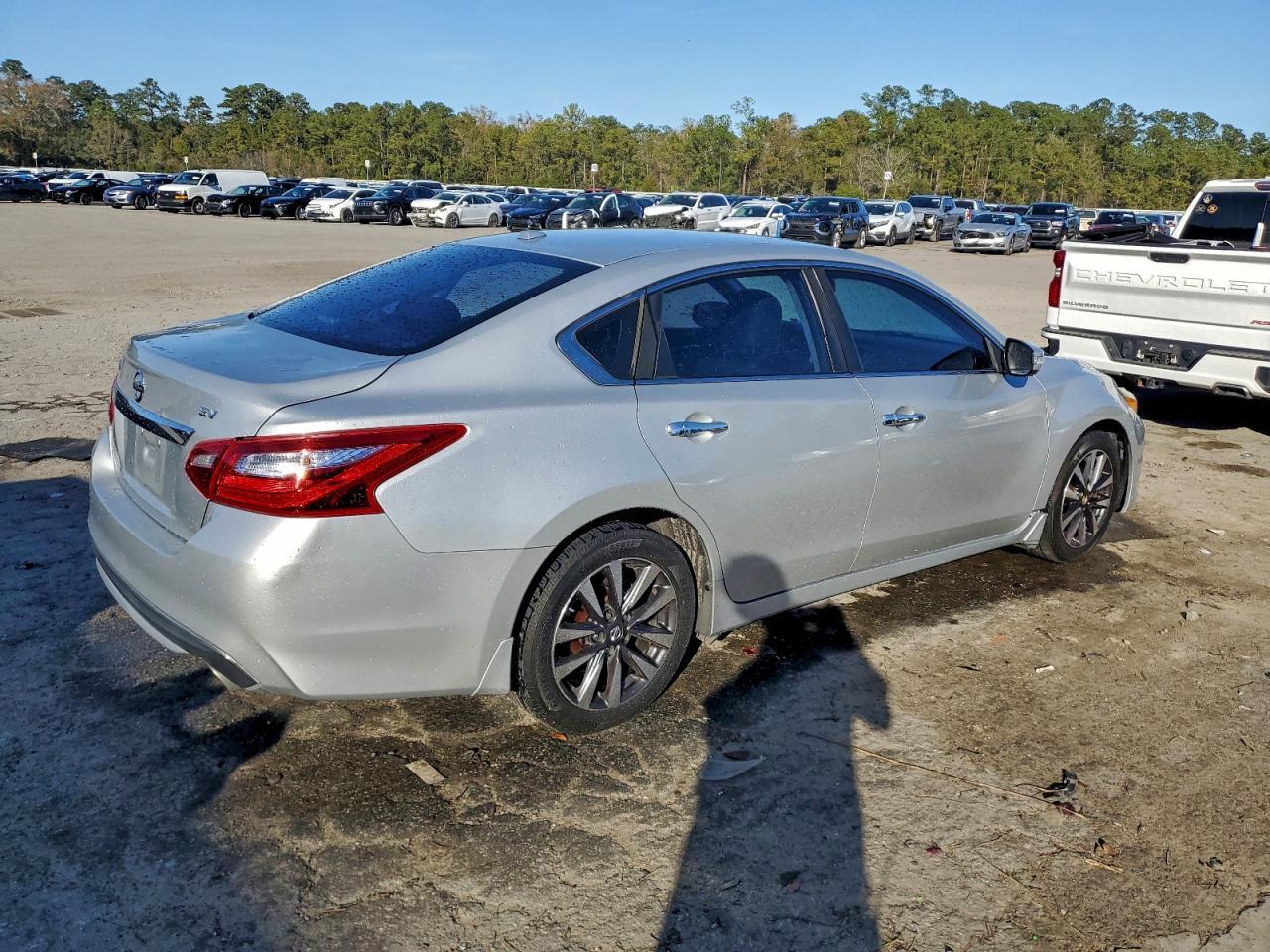 2017 Nissan Altima 2.5 Sv - Фото 3