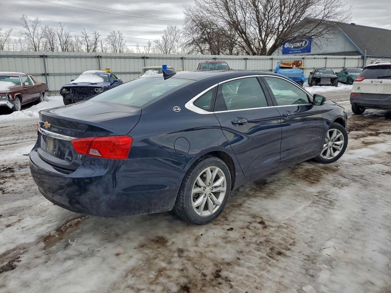 2019 Chevrolet Impala Lt - Фото 3