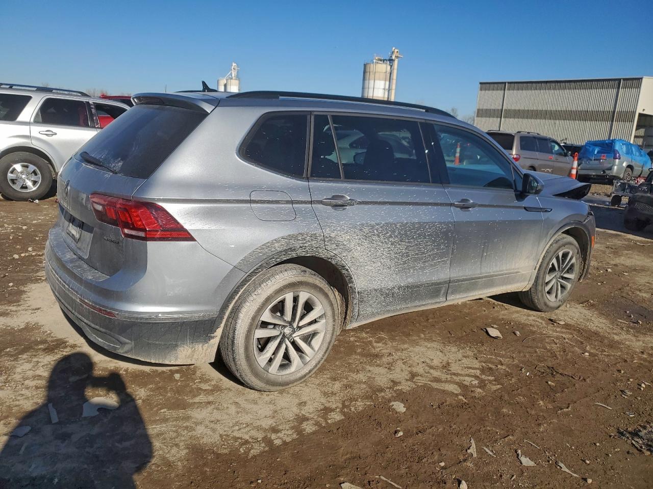 2024 Volkswagen Tiguan S - Фото 3