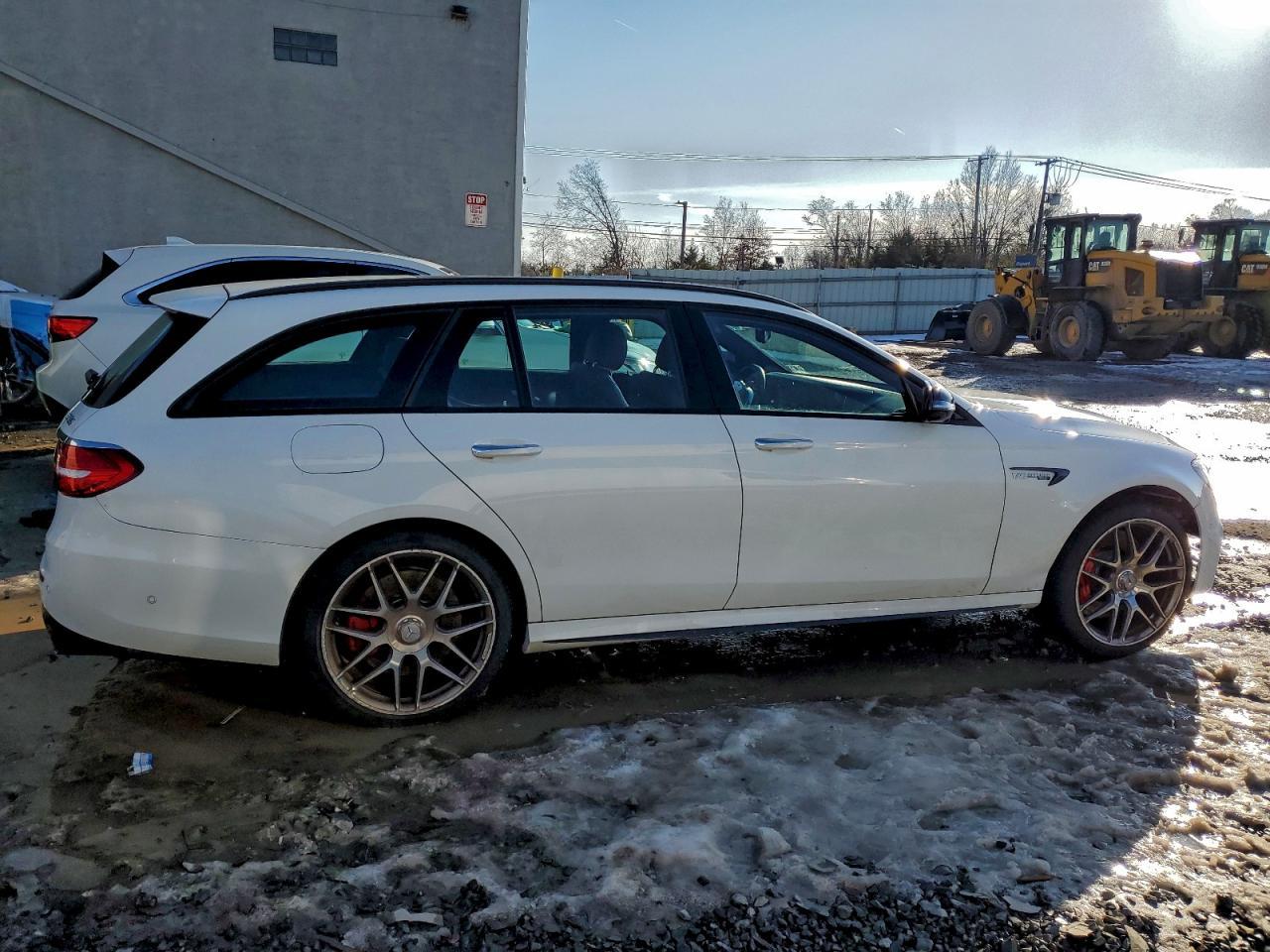 2019 Mercedes-Benz E 63 Amg-S 4Matic - Image 3