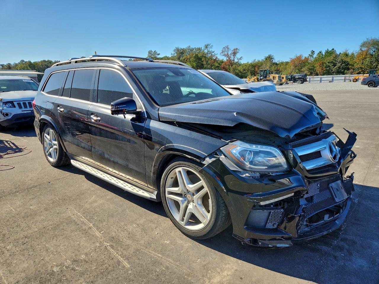 2016 Mercedes-Benz Gl 550 4Matic - Image 4
