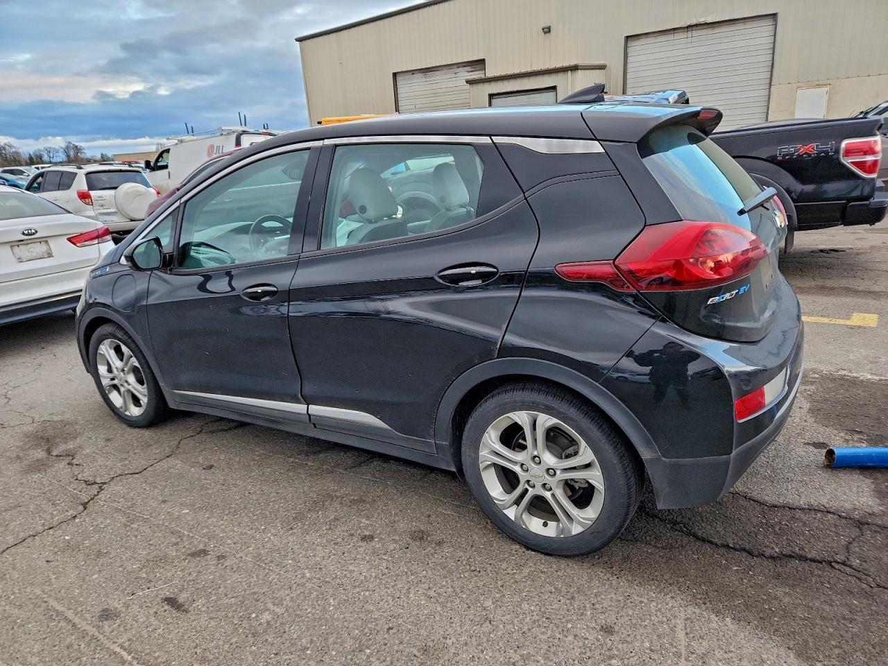 2017 Chevrolet Bolt Ev Lt - Фото 2