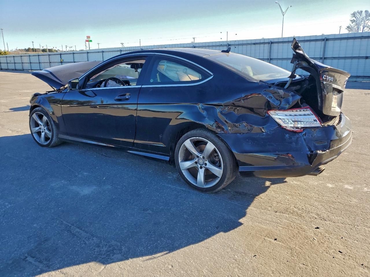 2014 Mercedes-Benz C 350 - Фото 2