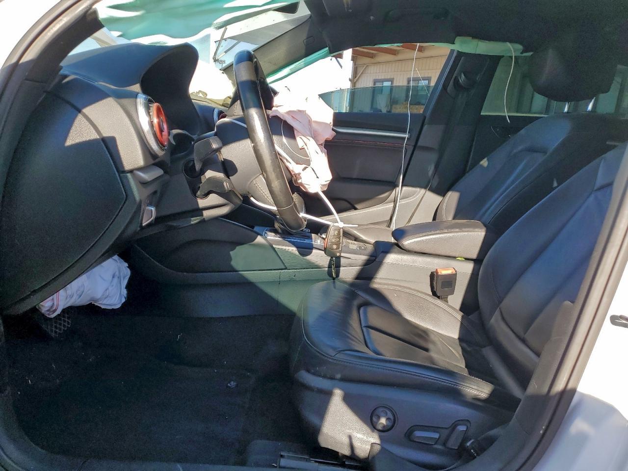 2016 Audi A3 Premium - Фото 7