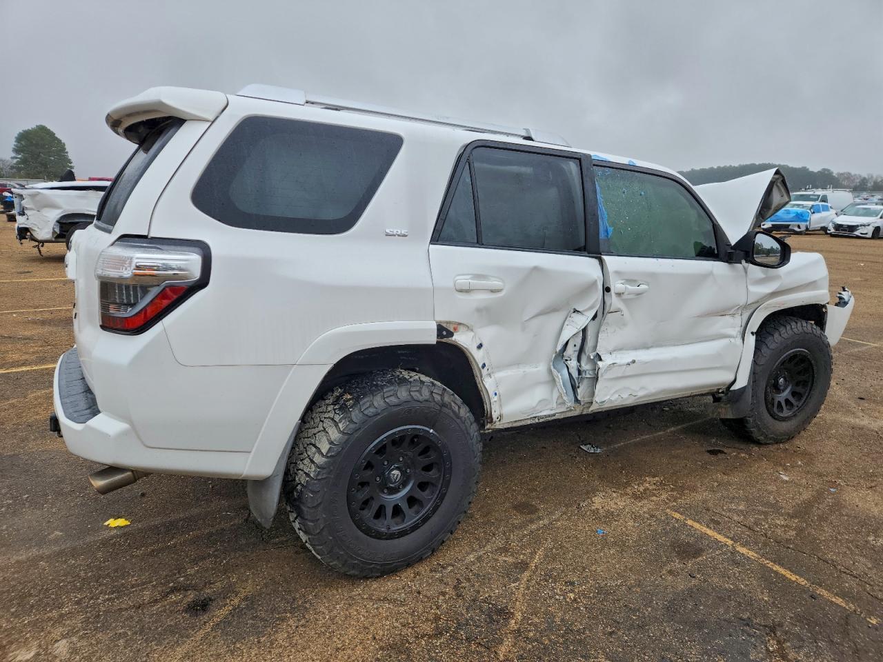 2014 Toyota 4Runner Sr5 - Фото 3