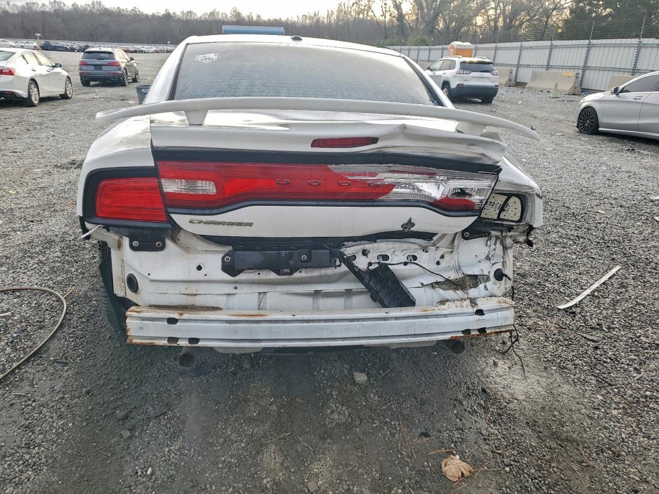 2013 Dodge Charger Se - Image 6