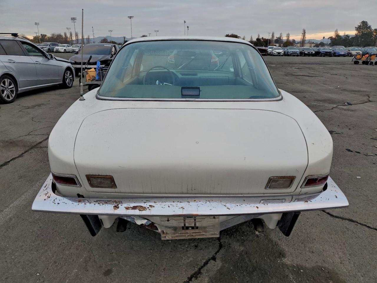 1963 Studebaker Avanti - Image 6