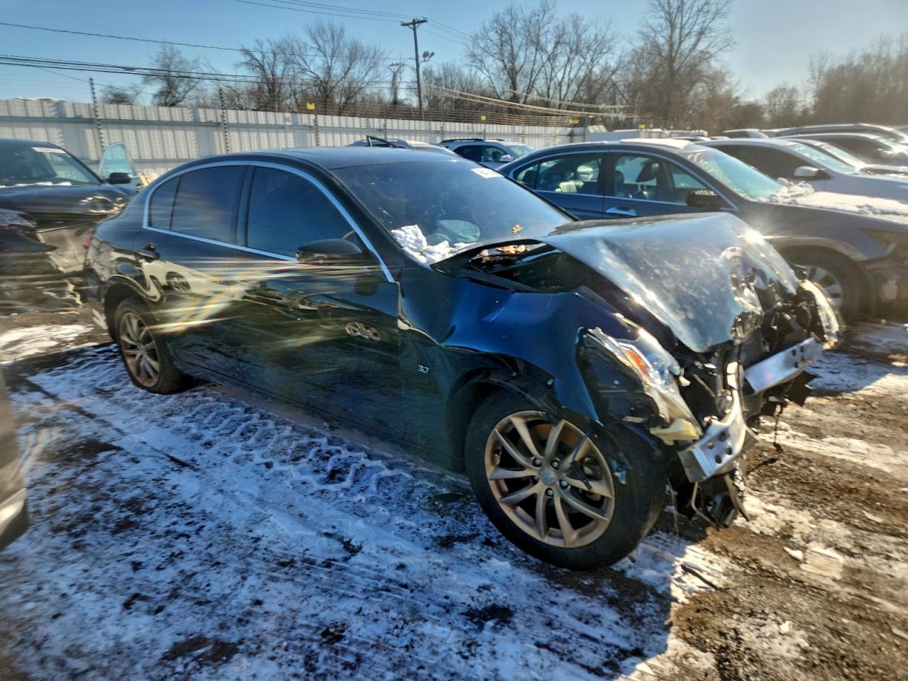 2015 Infiniti Q40 - Фото 4